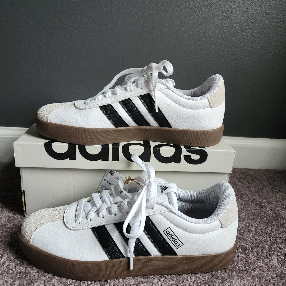 Adidas VL Court 3.0 Size 9